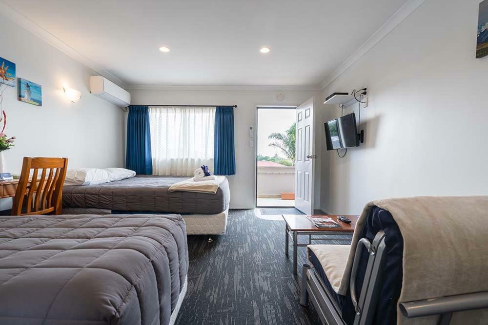 Pukekohe Motel Exterior photo